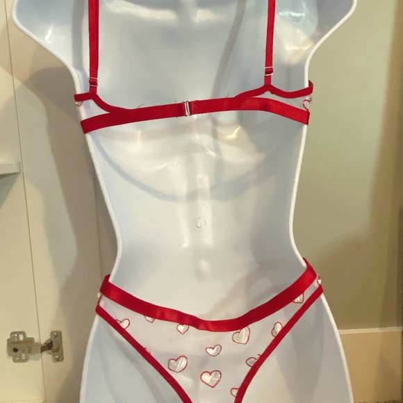 ♥️ NEW Mesh Lingerie Set ♥️ - Picture 2 of 5